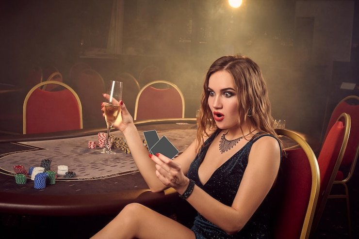 Studio dealer langsung big288 menampilkan meja roulette dengan dealer profesional